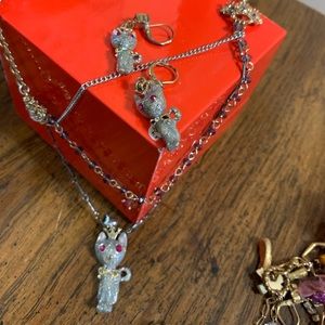 Betsey Johnson Cats Necklace & Earrings Set 💕😻